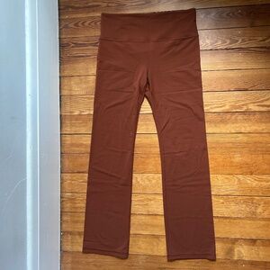 Athleta Elation Straight Leg Leggings